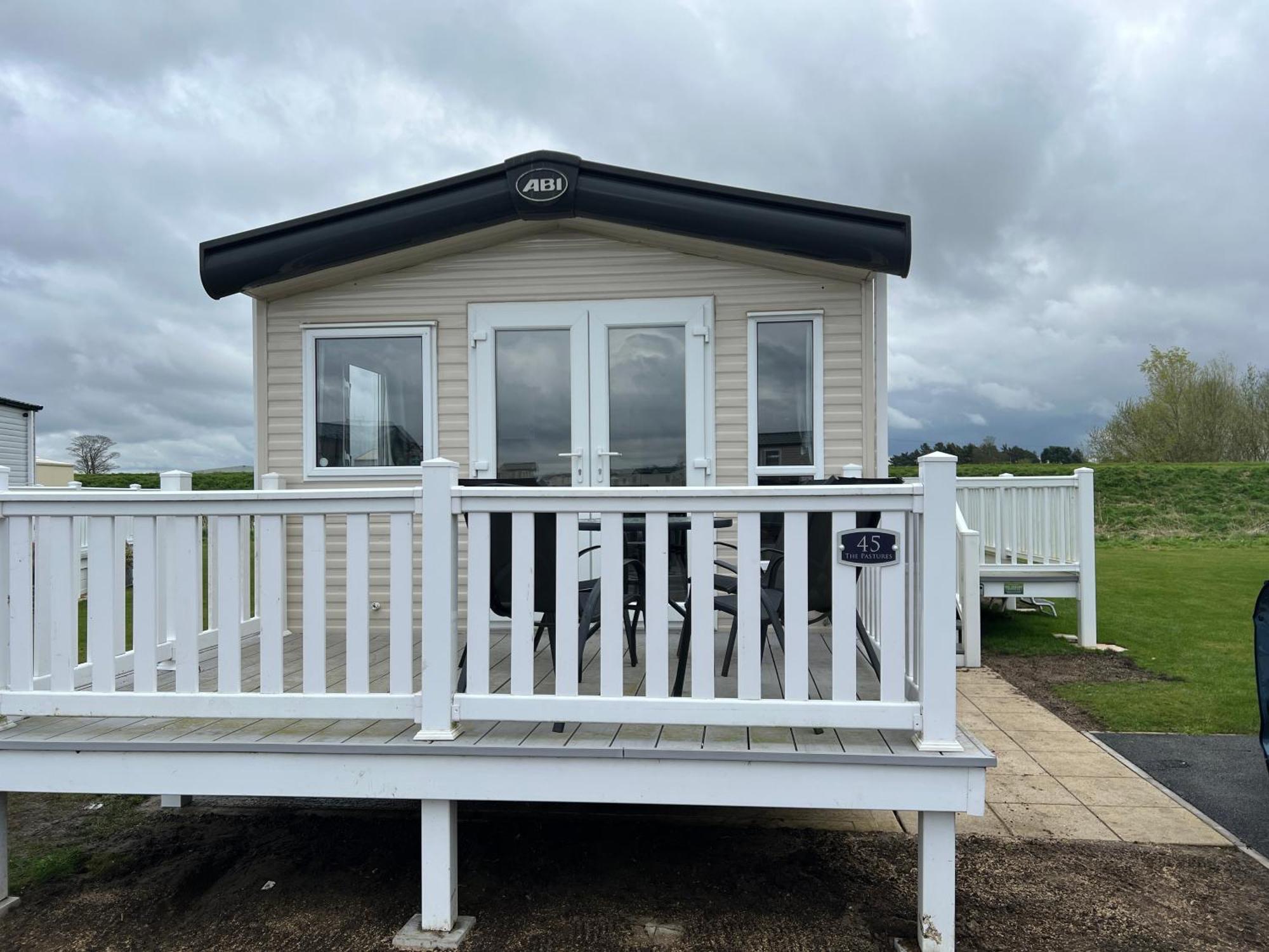 The Pastures Holiday Lodge Tattershall Exterior photo